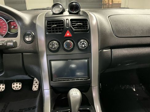 Used 2005 Pontiac GTO Coupe image 19