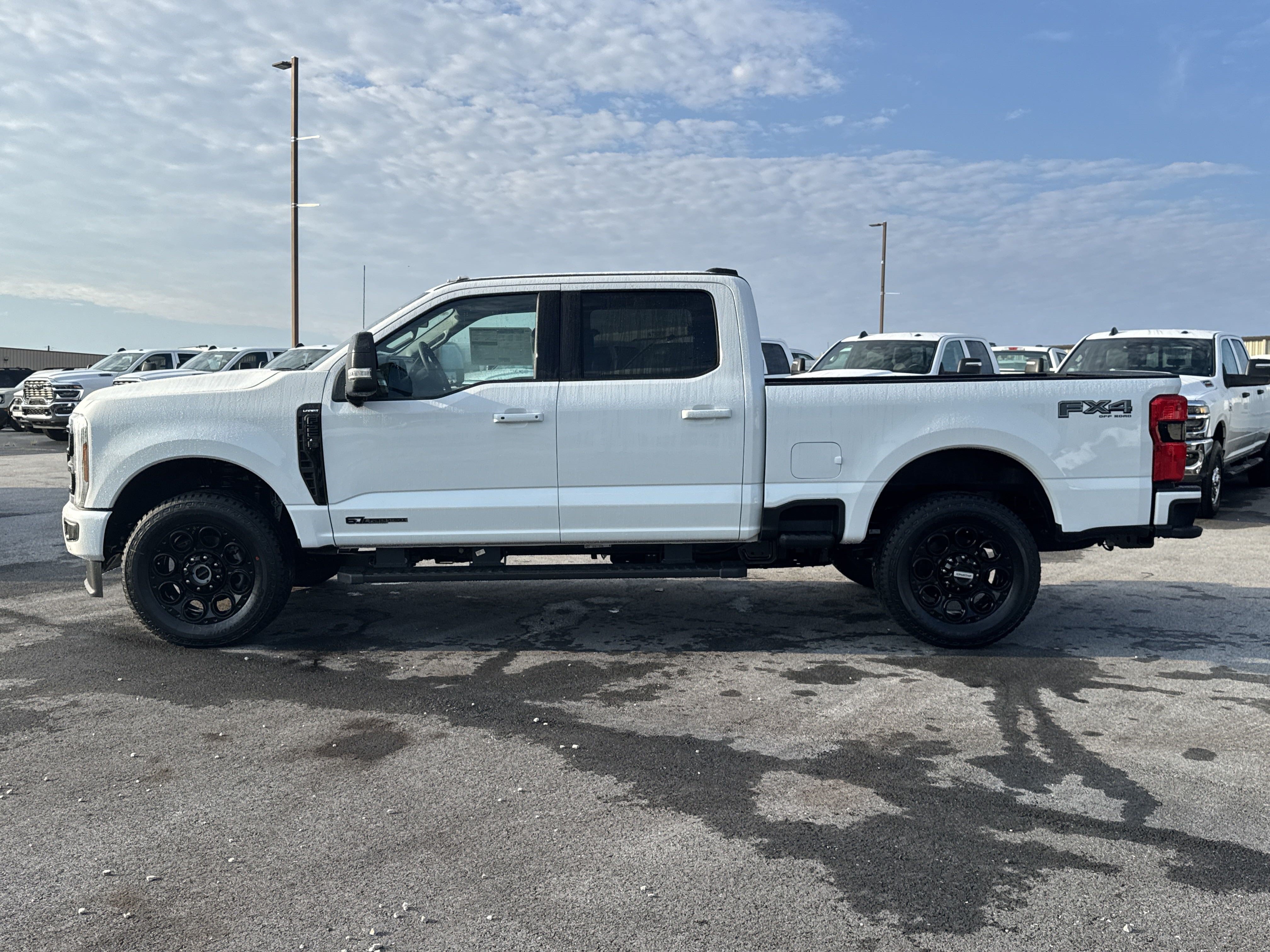 New 2025 Ford F250 Lariat w/ Lariat Ultimate Package AWD/4WD image 8