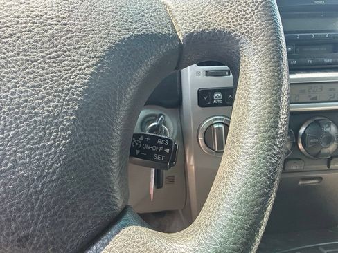 Used 2003 Toyota 4Runner SR5 AWD/4WD image 8