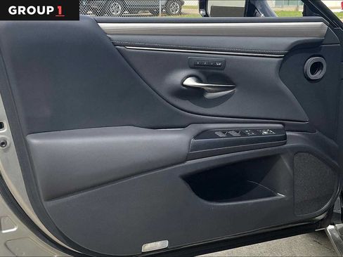 Certified 2021 Lexus ES 350 F Sport w/ Accessory Package FWD image 22