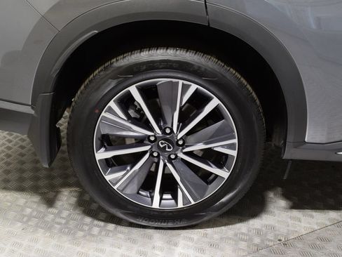 Certified 2026 INFINITI QX60 Luxe w/ Family Package AWD/4WD image 39