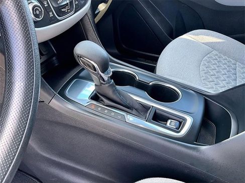 Used 2024 Chevrolet Equinox LS w/ LS Convenience Package image 19