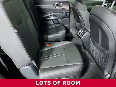 Used 2024 Kia Sorento EX image 24