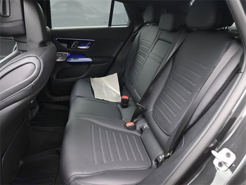 New 2026 Mercedes-Benz GLC 300 4MATIC image 10