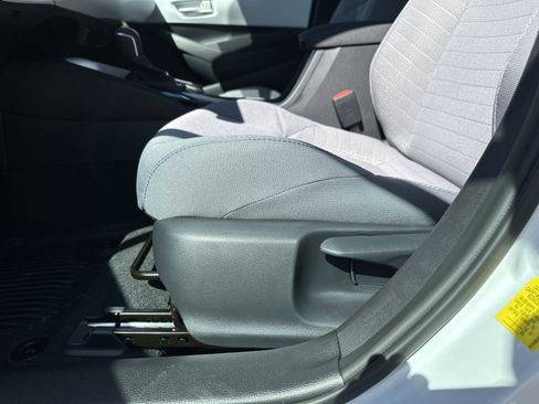 New 2026 Toyota Corolla SE image 12