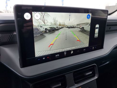 New 2025 Ford Maverick XL image 17