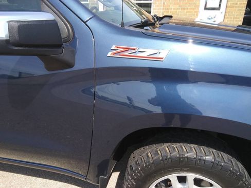 Used 2020 Chevrolet Silverado 1500 LT w/ All-Star Edition AWD/4WD image 4