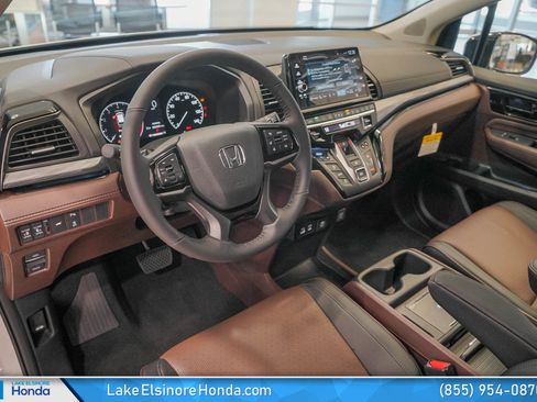 New 2026 Honda Odyssey Elite image 14