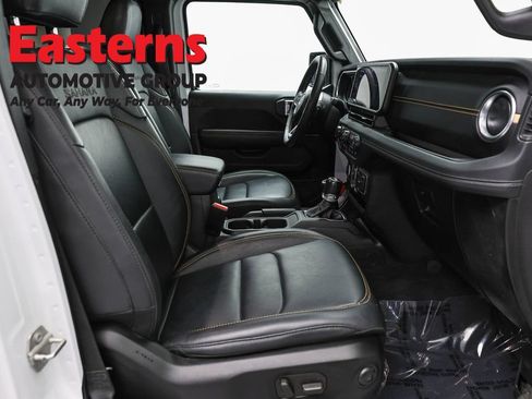 Used 2024 Jeep Wrangler Unlimited Sahara w/ Dual Top Group AWD/4WD image 24