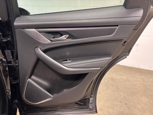 Used 2023 Jaguar F-PACE S image 40