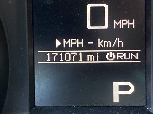 Used 2013 Jeep Grand Cherokee Overland AWD/4WD image 20