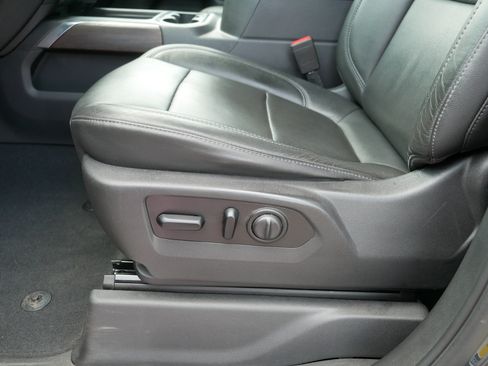 Used 2019 GMC Sierra 1500 SLT w/ SLT Premium Plus Package AWD/4WD image 20