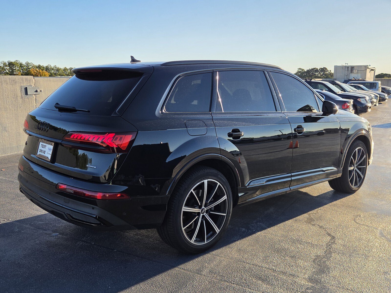 Used 2022 Audi Q7 3.0T Premium Plus AWD/4WD image 5