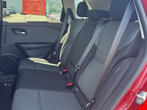 Certified 2023 Nissan Rogue SV AWD/4WD image 11