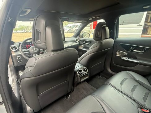 Used 2024 Mercedes-Benz C 63 AMG S image 23