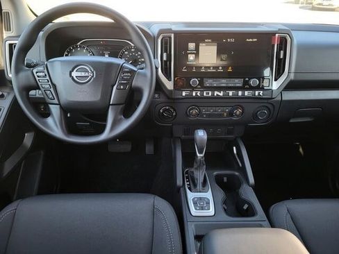 New 2026 Nissan Frontier SV w/ Tow Package image 12