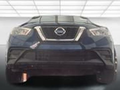 Used 2019 Nissan Kicks SV image 23