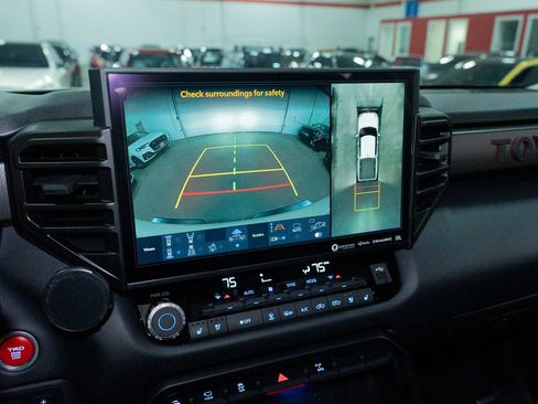 Used 2024 Toyota Tundra Limited image 57