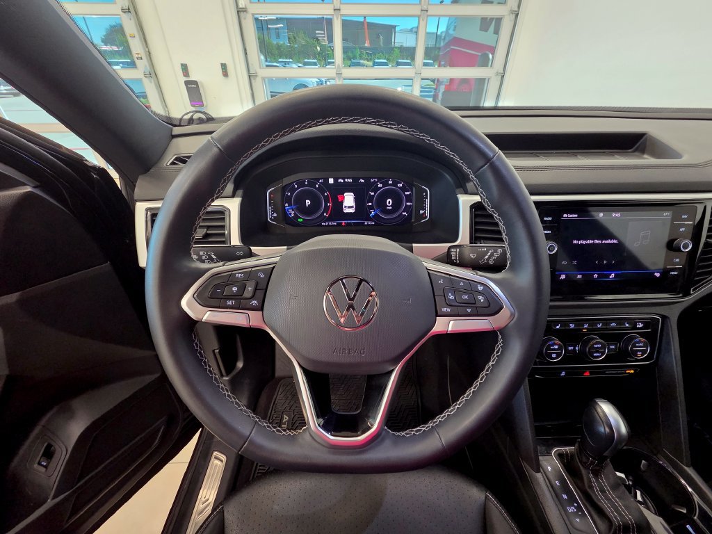 Used 2023 Volkswagen Atlas Cross Sport SEL AWD/4WD image 18