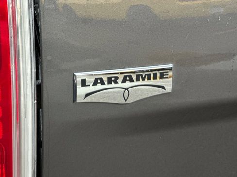 Used 2017 RAM 1500 Laramie w/ Convenience Group image 23