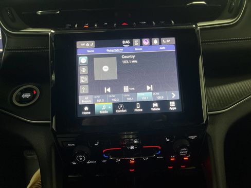 Used 2023 Jeep Grand Cherokee L Laredo image 28