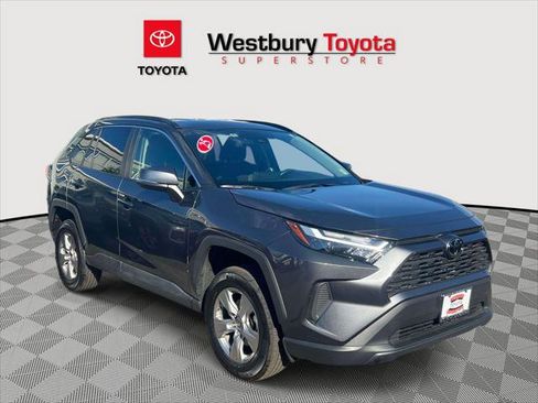 Certified 2025 Toyota RAV4 XLE AWD/4WD image 1