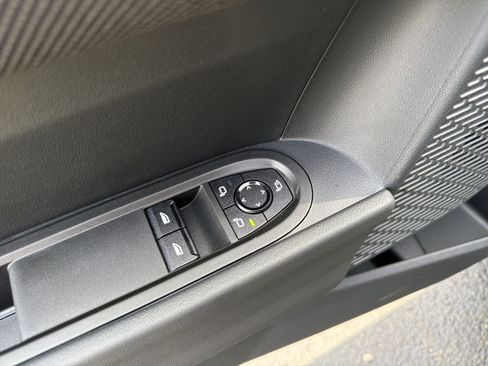 New 2026 MINI Cooper 2-Door Hardtop FWD image 27
