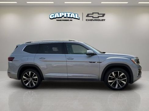 Used 2024 Volkswagen Atlas SEL Premium R-Line AWD/4WD image 6