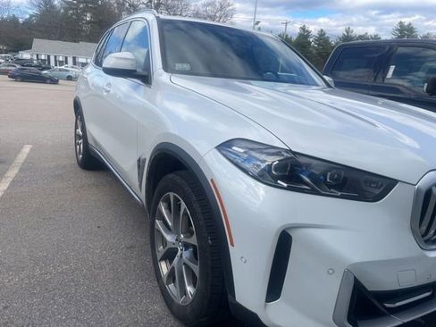Used 2025 BMW X5 xDrive40i w/ Premium Package image 1