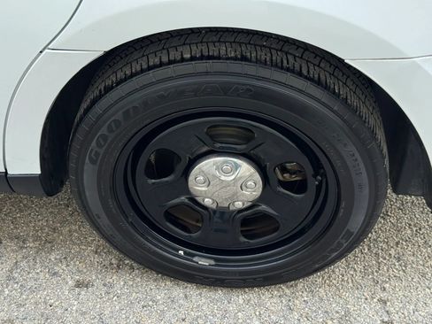 Used 2015 Ford Taurus Police Interceptor AWD w/ Ultimate Wiring Package image 40