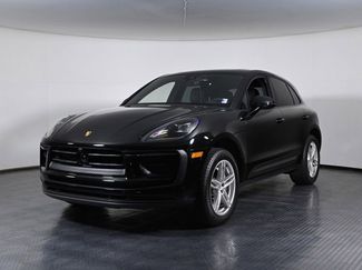 Used 2024 Porsche Macan AWD/4WD video 1