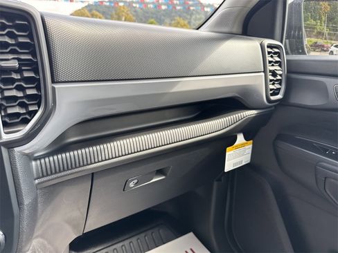New 2025 Ford Ranger XL image 23