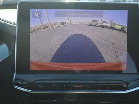 New 2026 Jeep Compass Latitude image 11