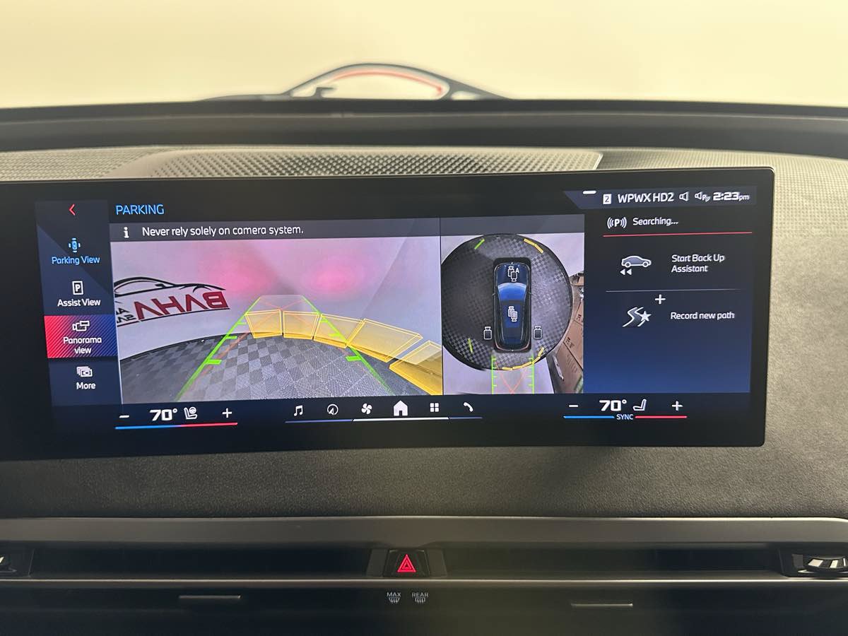Used 2026 BMW iX M70 AWD/4WD image 38