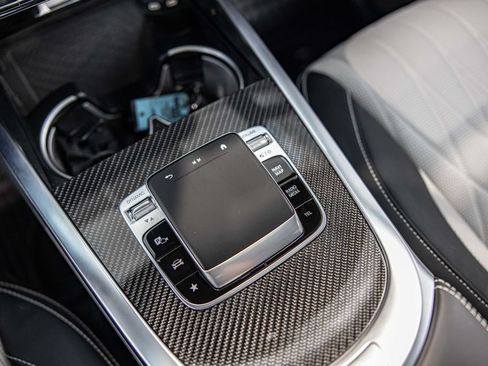 Used 2025 Mercedes-Benz G 63 AMG 4MATIC image 31