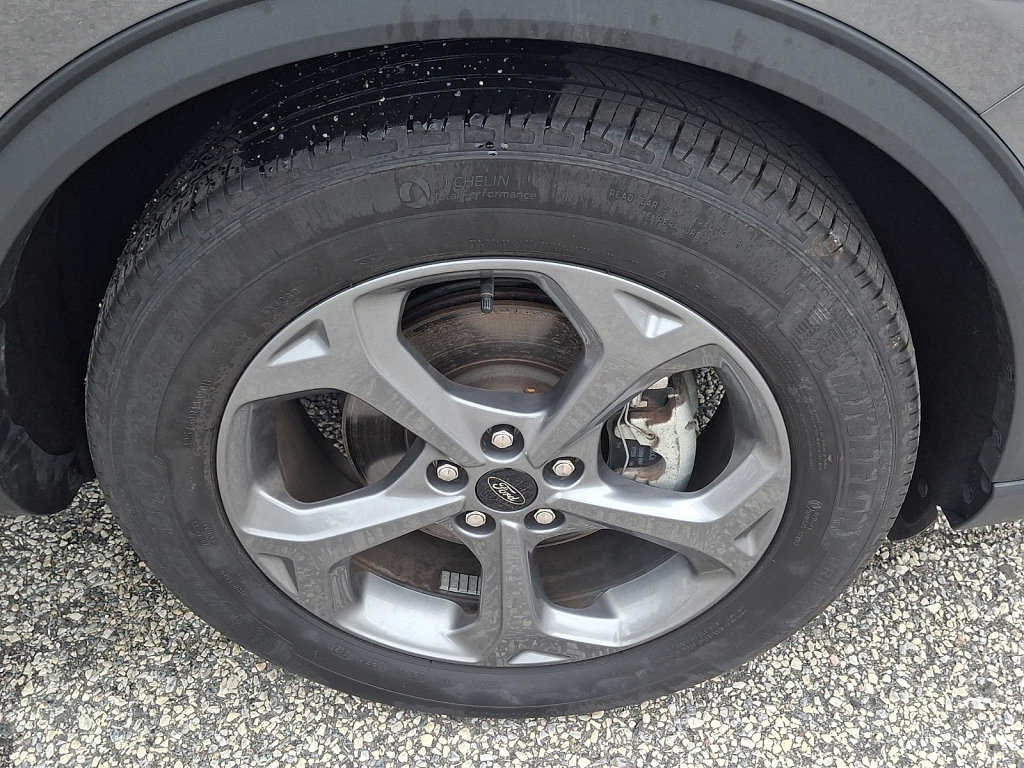 Used 2025 Ford Escape ST-Line FWD image 9