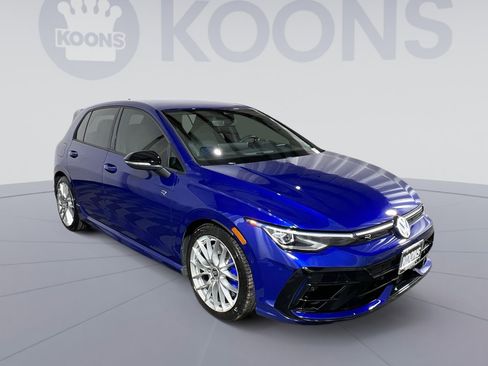 Used 2025 Volkswagen Golf w/ Euro Style Package image 10