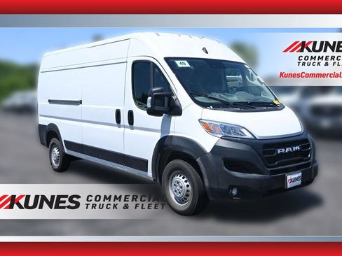 Used 2026 RAM ProMaster 2500 w/ Convenience Group FWD image 1