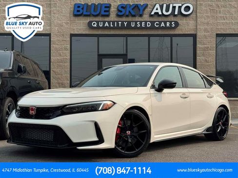 Used 2023 Honda Civic Type R image 1