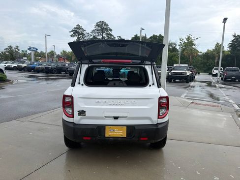 Certified 2024 Ford Bronco Sport Outer Banks w/ Tech Package AWD/4WD image 7