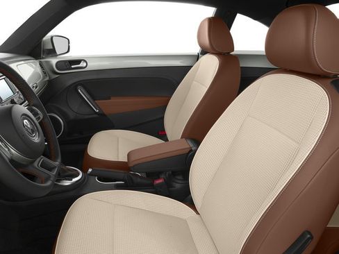 Used 2016 Volkswagen Beetle 1.8T Classic image 8