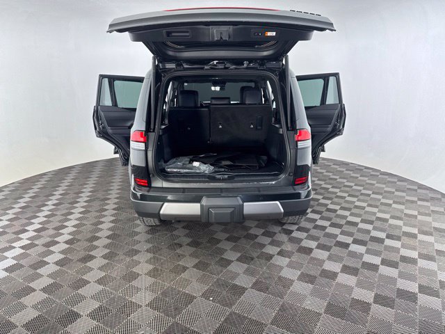 Used 2024 Lexus GX 550 AWD/4WD image 18
