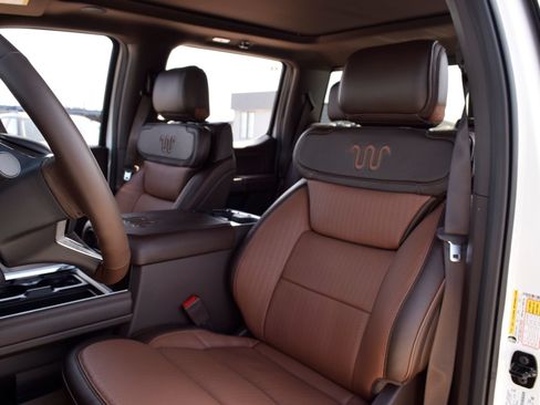 New 2026 Ford F350 King Ranch w/ FX4 Off-Road Package AWD/4WD image 17