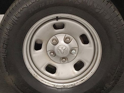 Used 2018 RAM 1500 Tradesman image 31