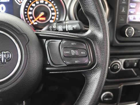Used 2020 Jeep Wrangler Sport image 35