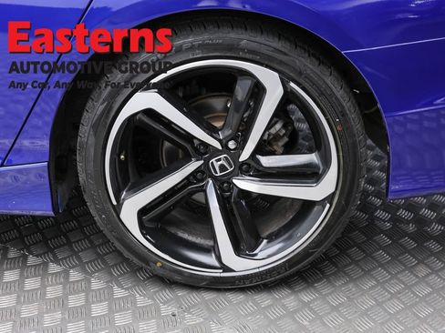 Used 2022 Honda Accord Sport image 8