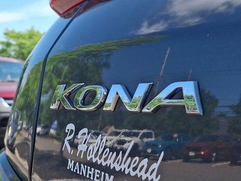Used 2023 Hyundai Kona SEL AWD/4WD image 29