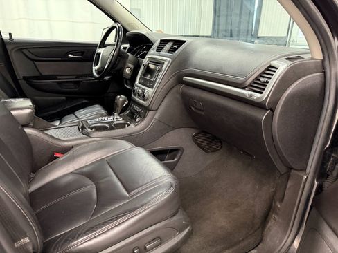 Used 2016 GMC Acadia SLT w/ Open Road Package AWD/4WD image 12
