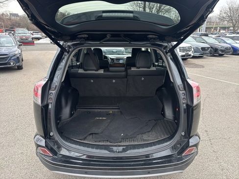 Used 2017 Toyota RAV4 Limited image 26