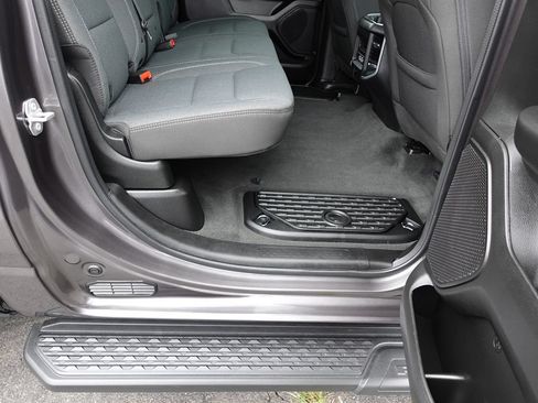 Used 2023 RAM 1500 Big Horn AWD/4WD image 30